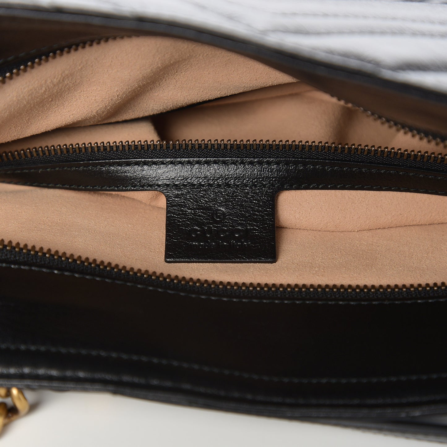 Azalea Calfskin Matelasse Large GG Marmont Slim Tote Black