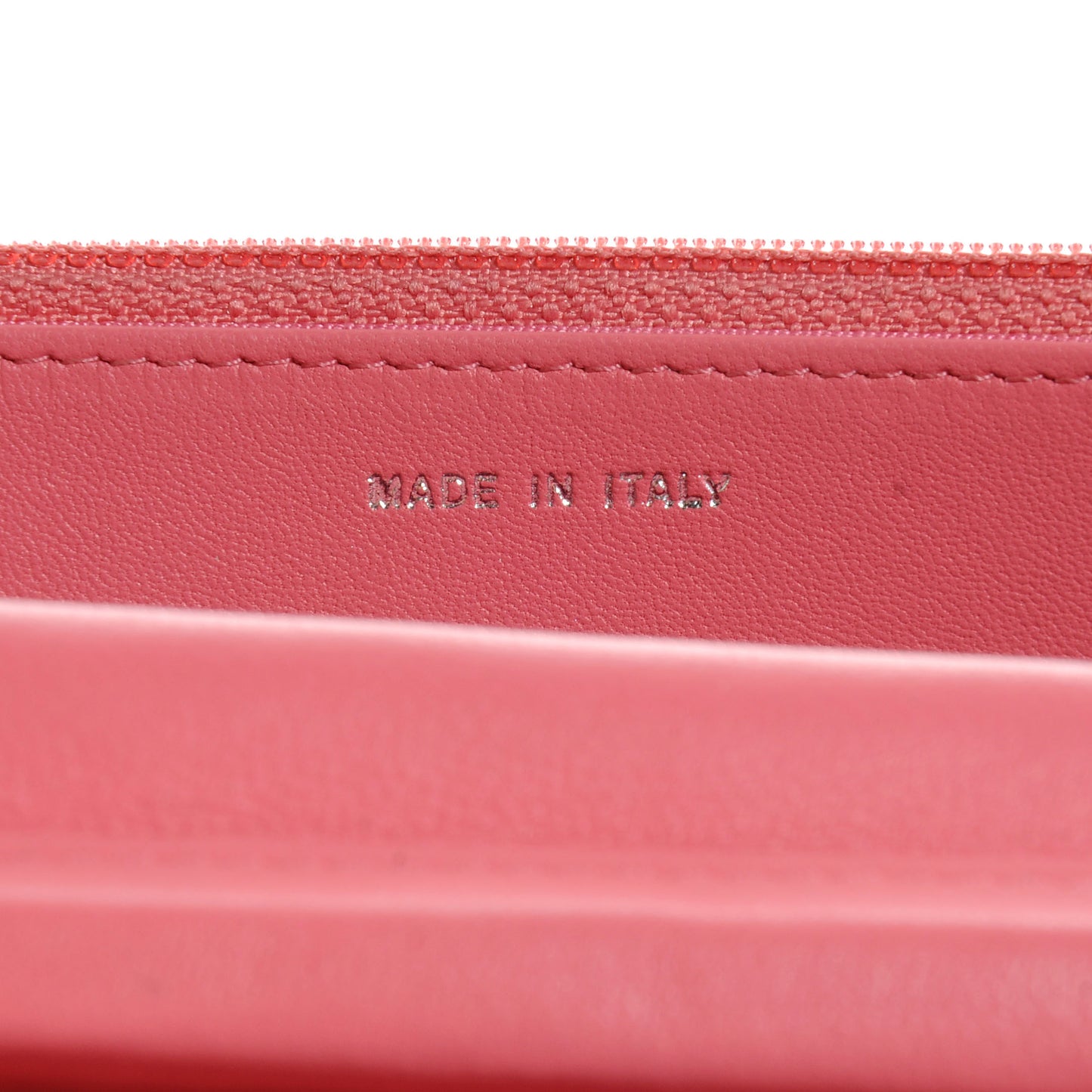 Lambskin Wallet On Chain WOC Pink