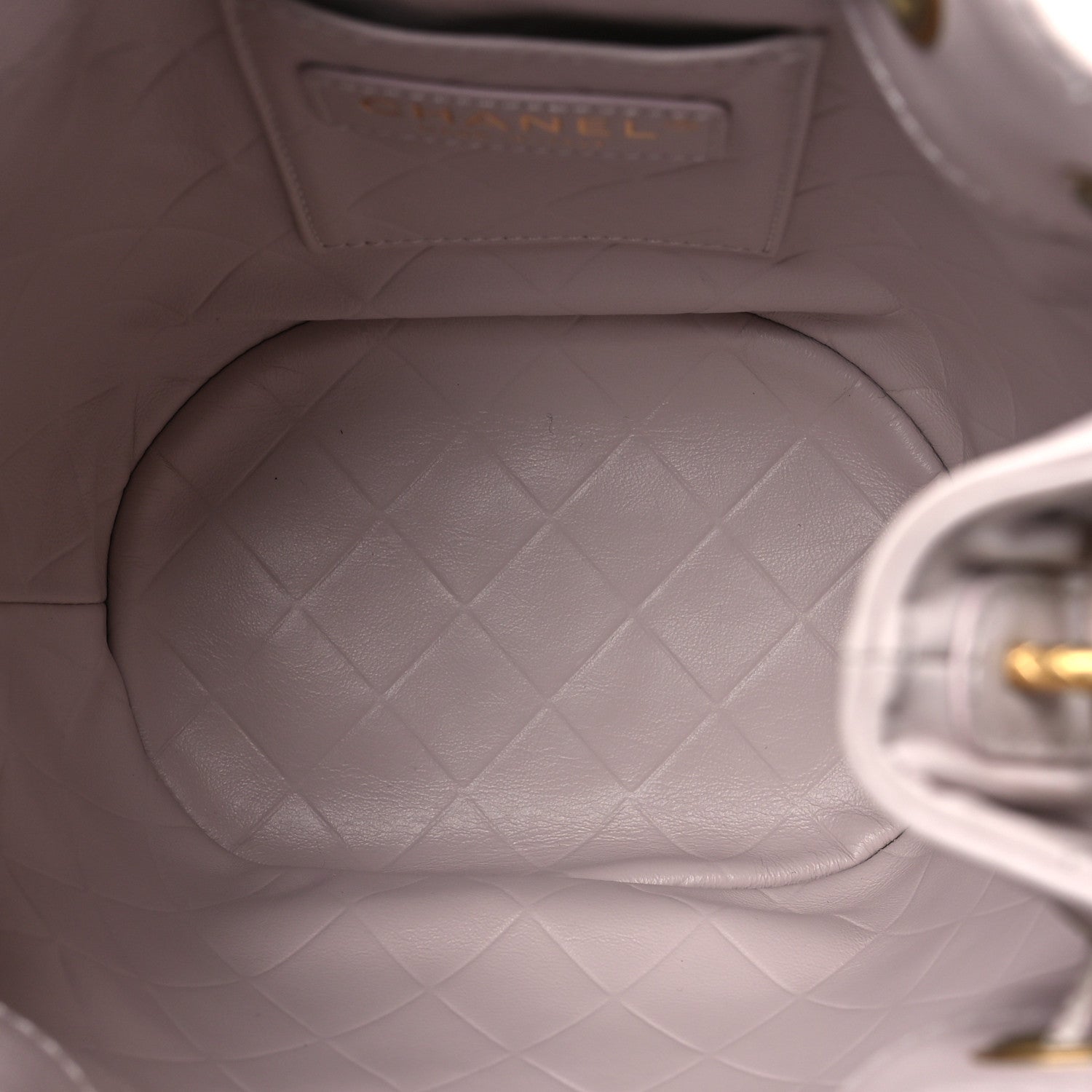 Chanel Shiny Aged Calfskin CC Chain Drawstring Bag Light Purple 5 of 10