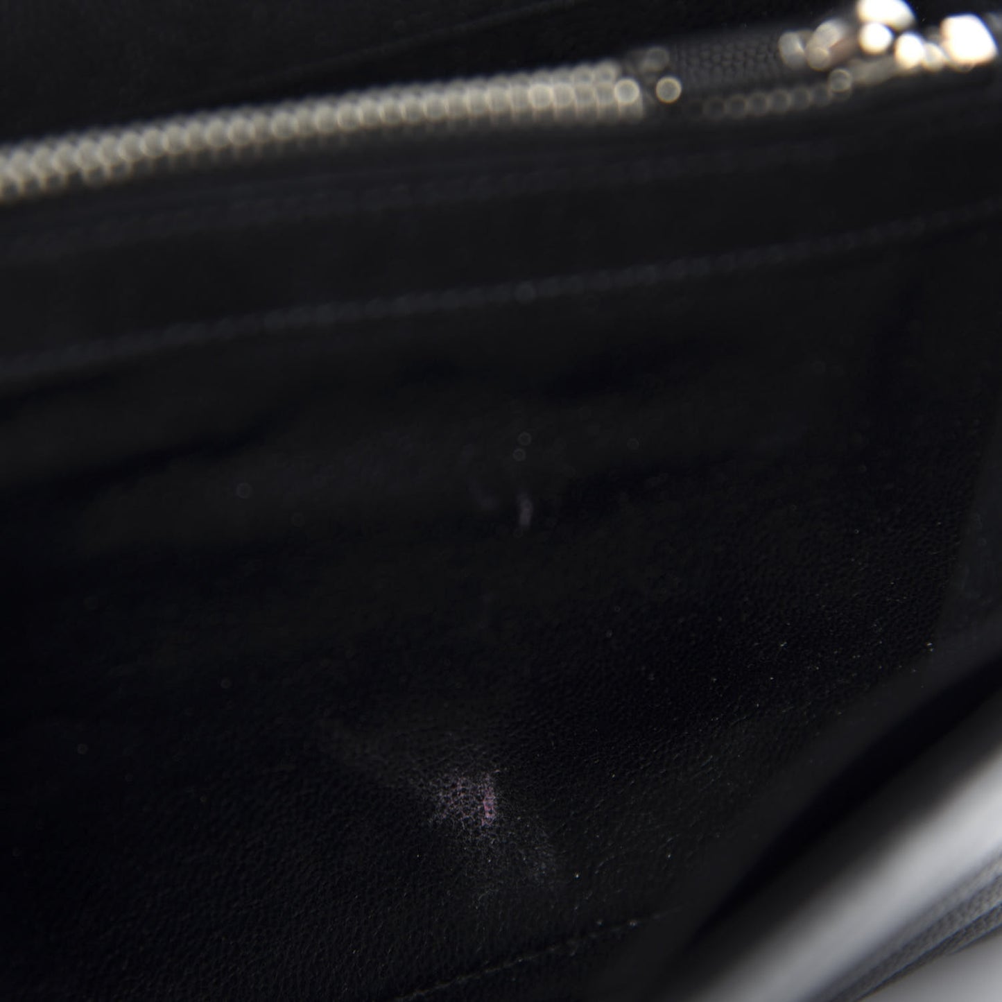 Grain De Poudre Matelasse Chevron Monogram Chain Wallet Black