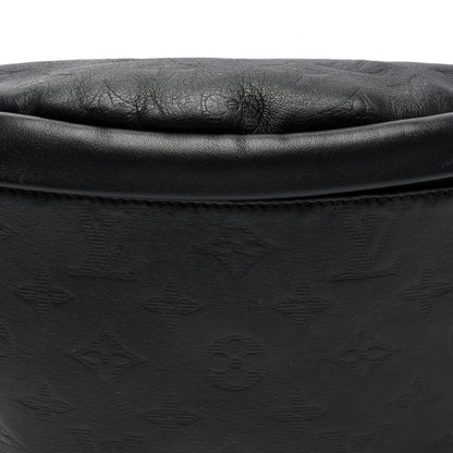 Louis Vuitton Calfskin Monogram Shadow Discovery Bumbag Black 7 of 9