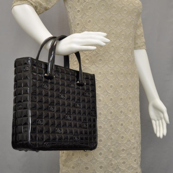 Patent Chocolate Bar Quilted Tote Black