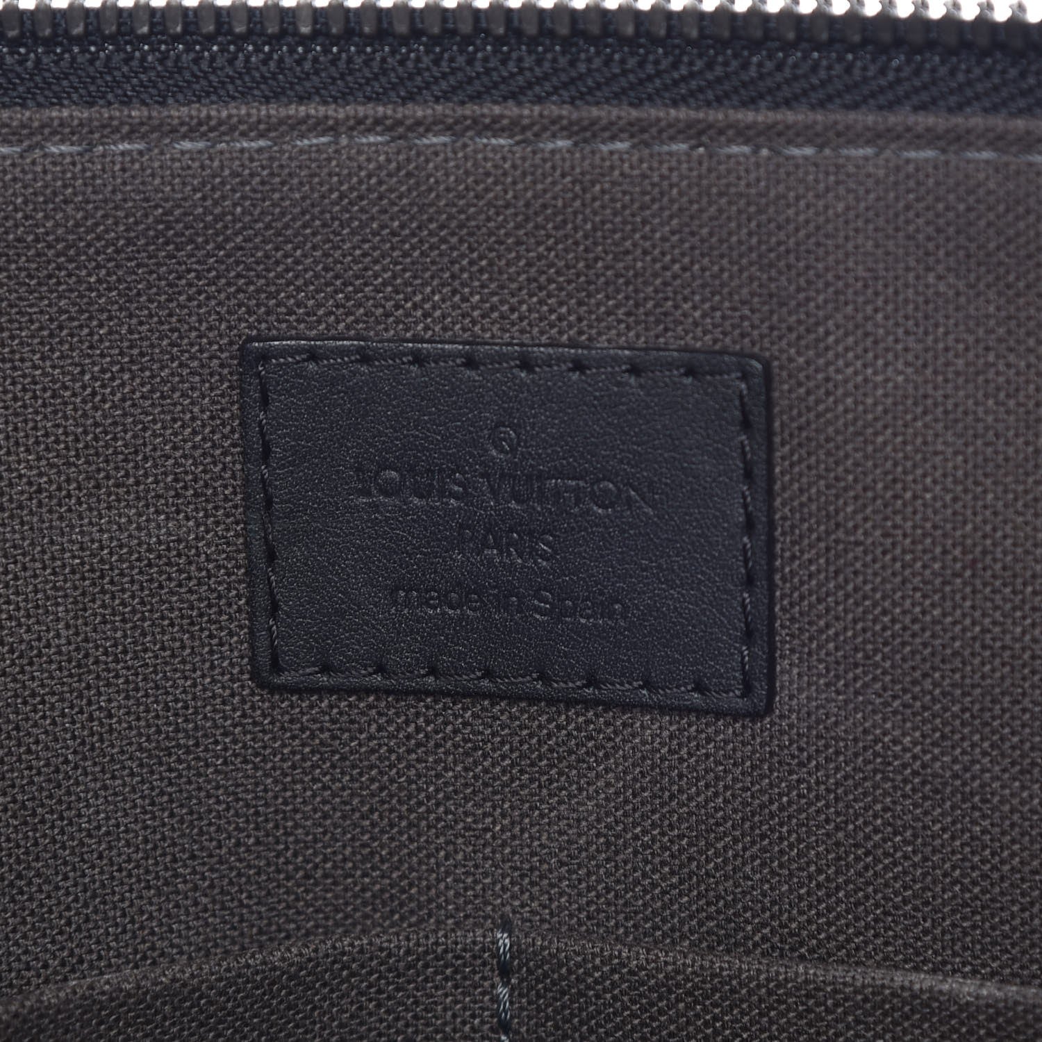 Louis Vuitton Damier Infini Porte-Documents Jour Onyx 6 of 11