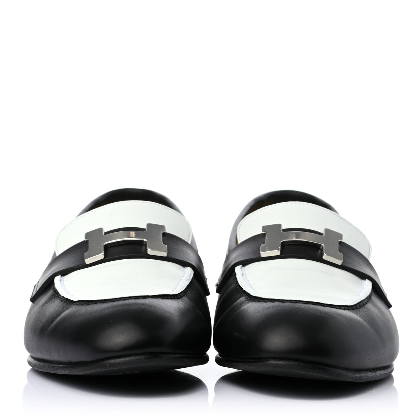 Calfskin Womens Paris Loafers 38 Black White