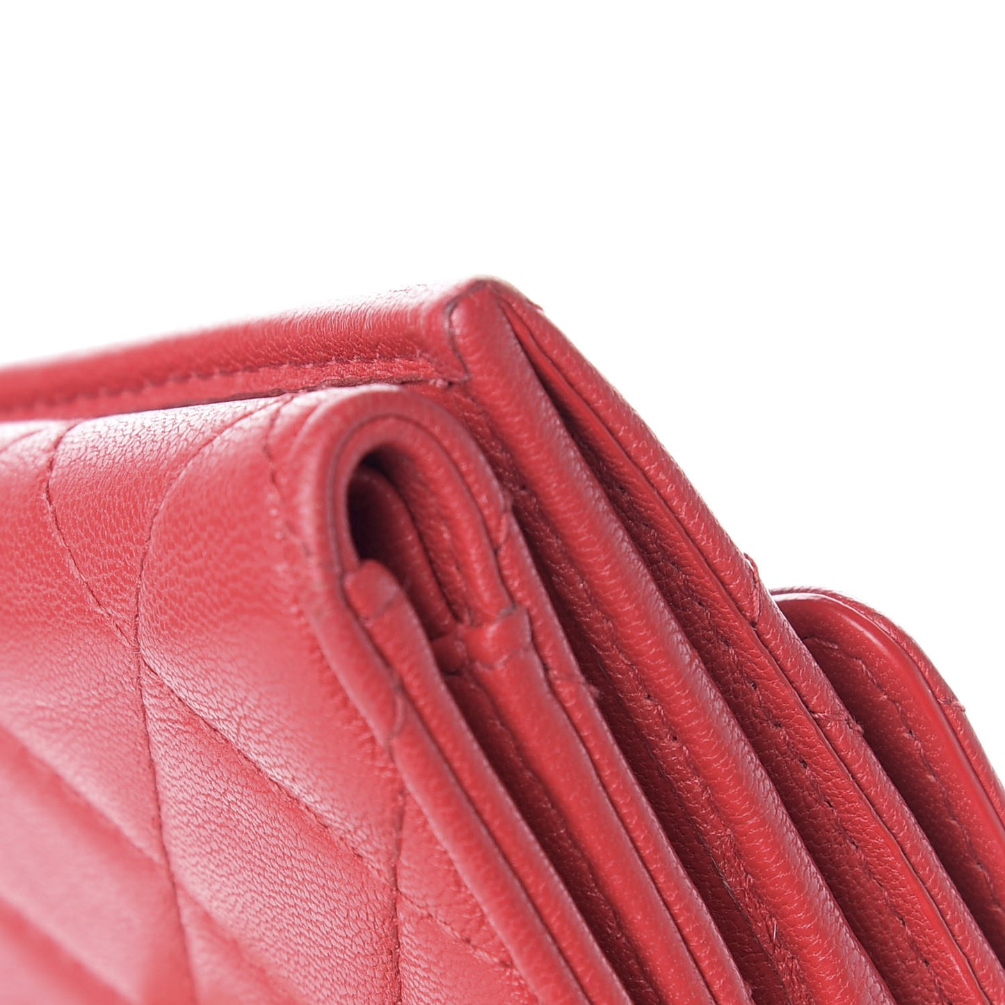 Lambskin Quilted Small 19 Flap Wallet Red