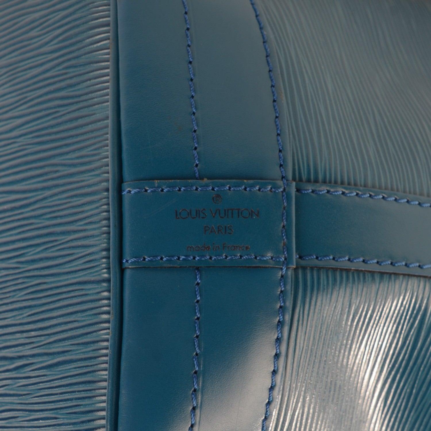 Louis Vuitton Epi Noe Toledo 9 of 12