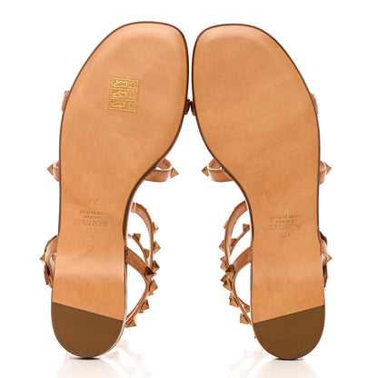 Valentino Garavani Metallic Nappa Rockstud Gladiator Flat Sandals 36 Cuivre 5 of 8