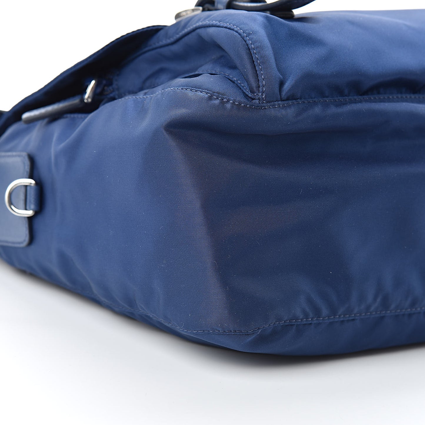 Nylon Vela Messenger Bag Royal