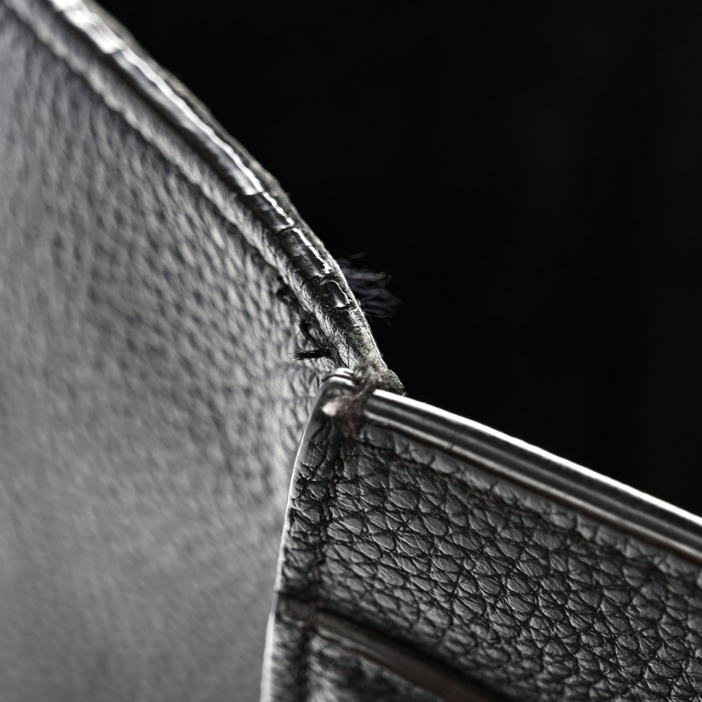 Drummed Calfskin Mini Luggage Black