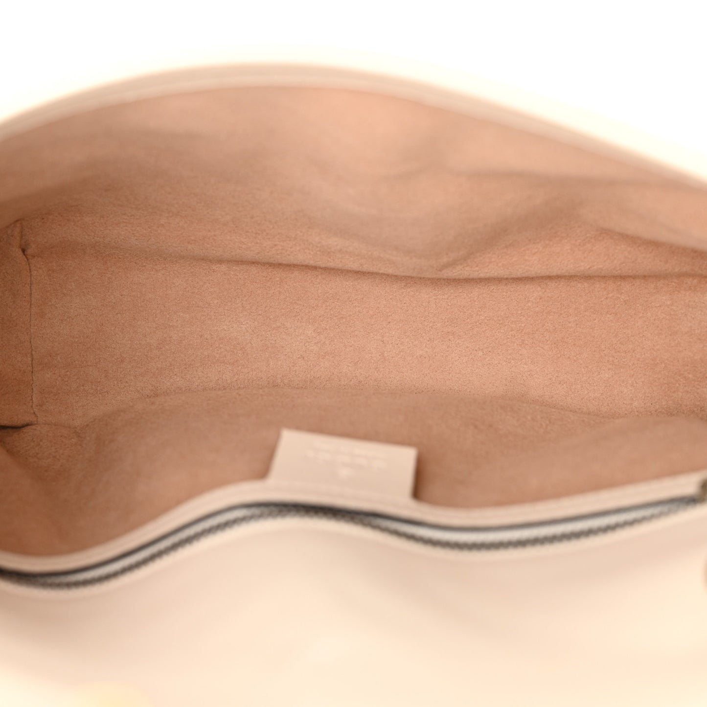 Calfskin Matelasse Small GG Marmont Shoulder Bag White