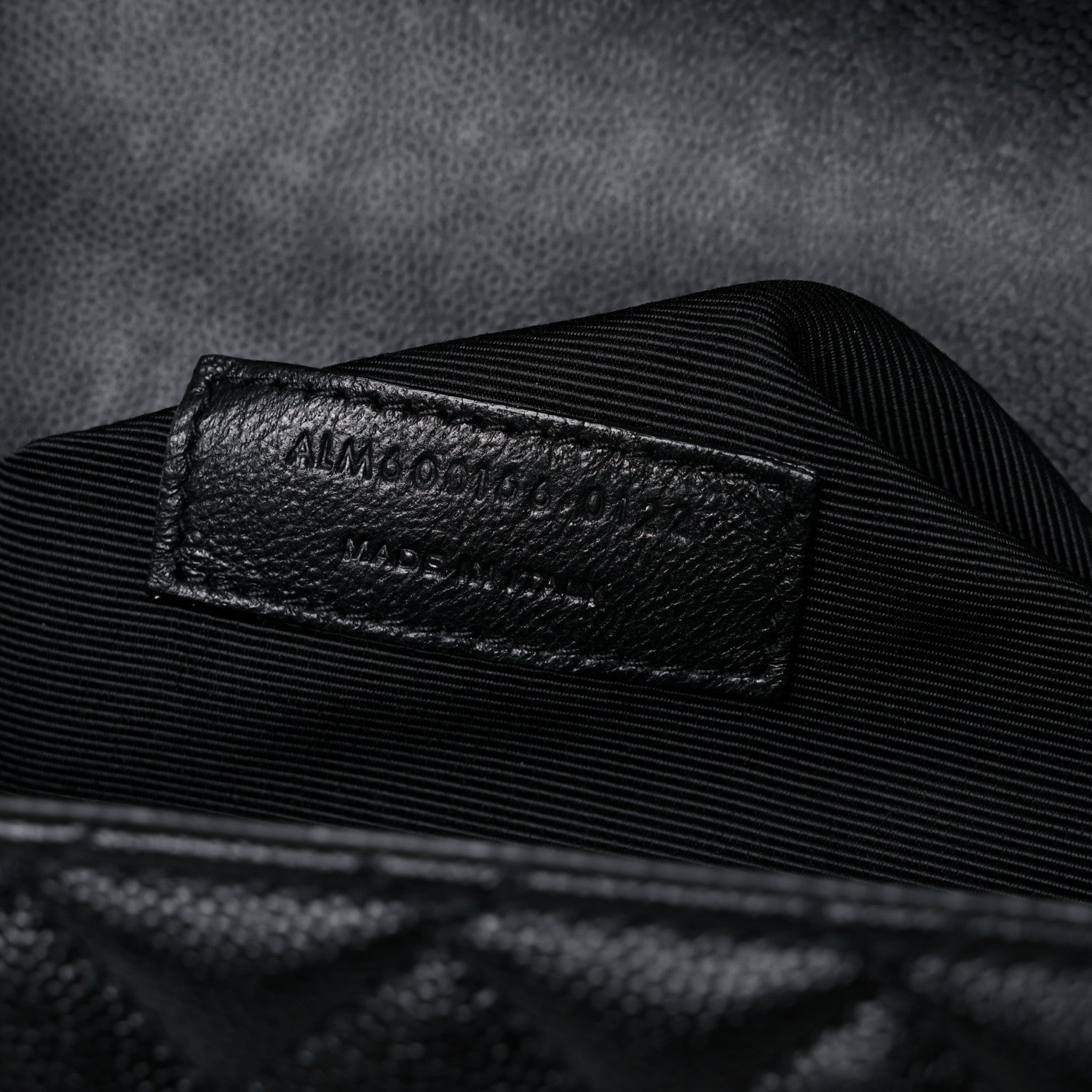 Saint Laurent Grain De Poudre Textured Mixed Matelasse Large Triquilt Monogram Satchel Black 7 of 12
