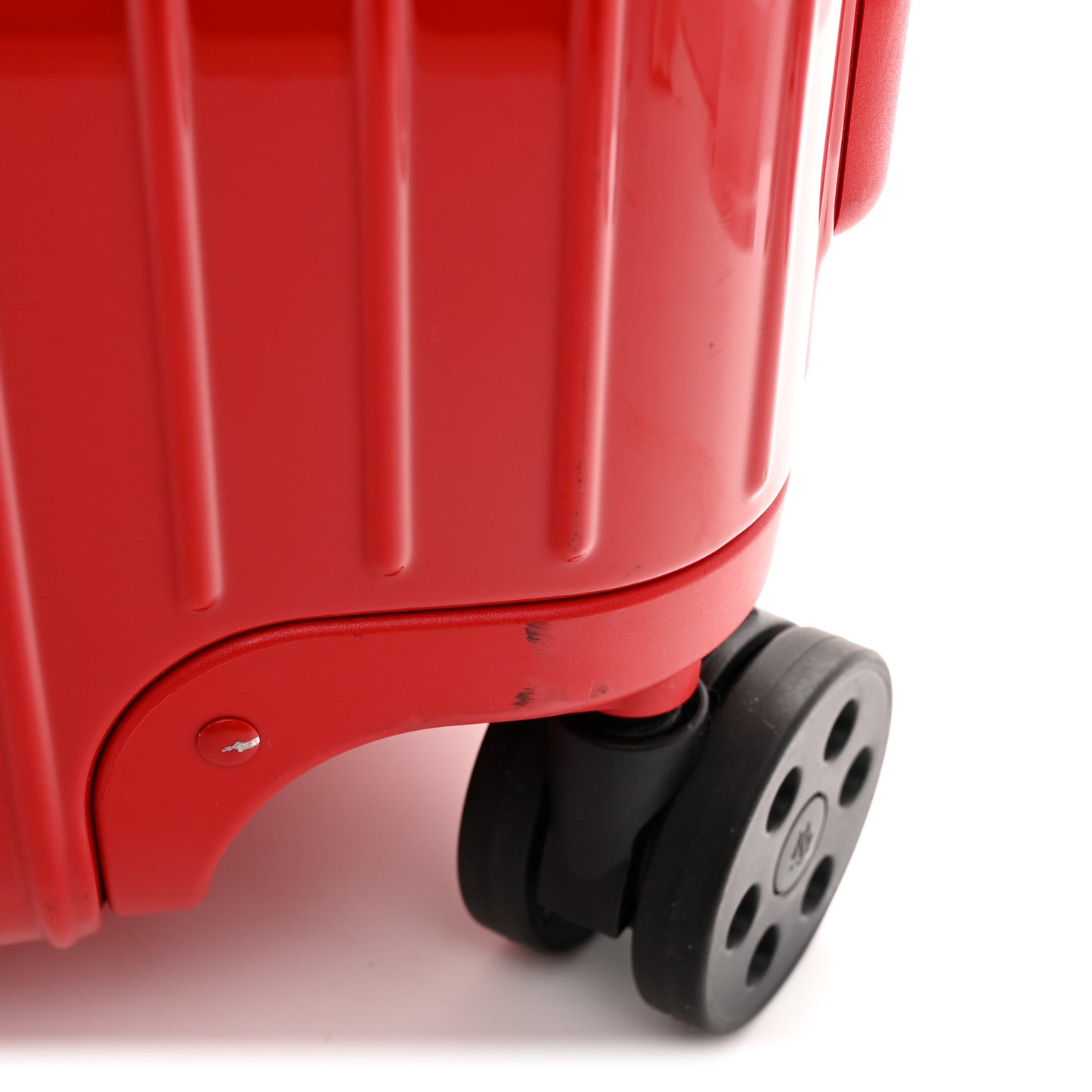 Gloss Polycarbonate Essential Cabin Plus Gloss Red