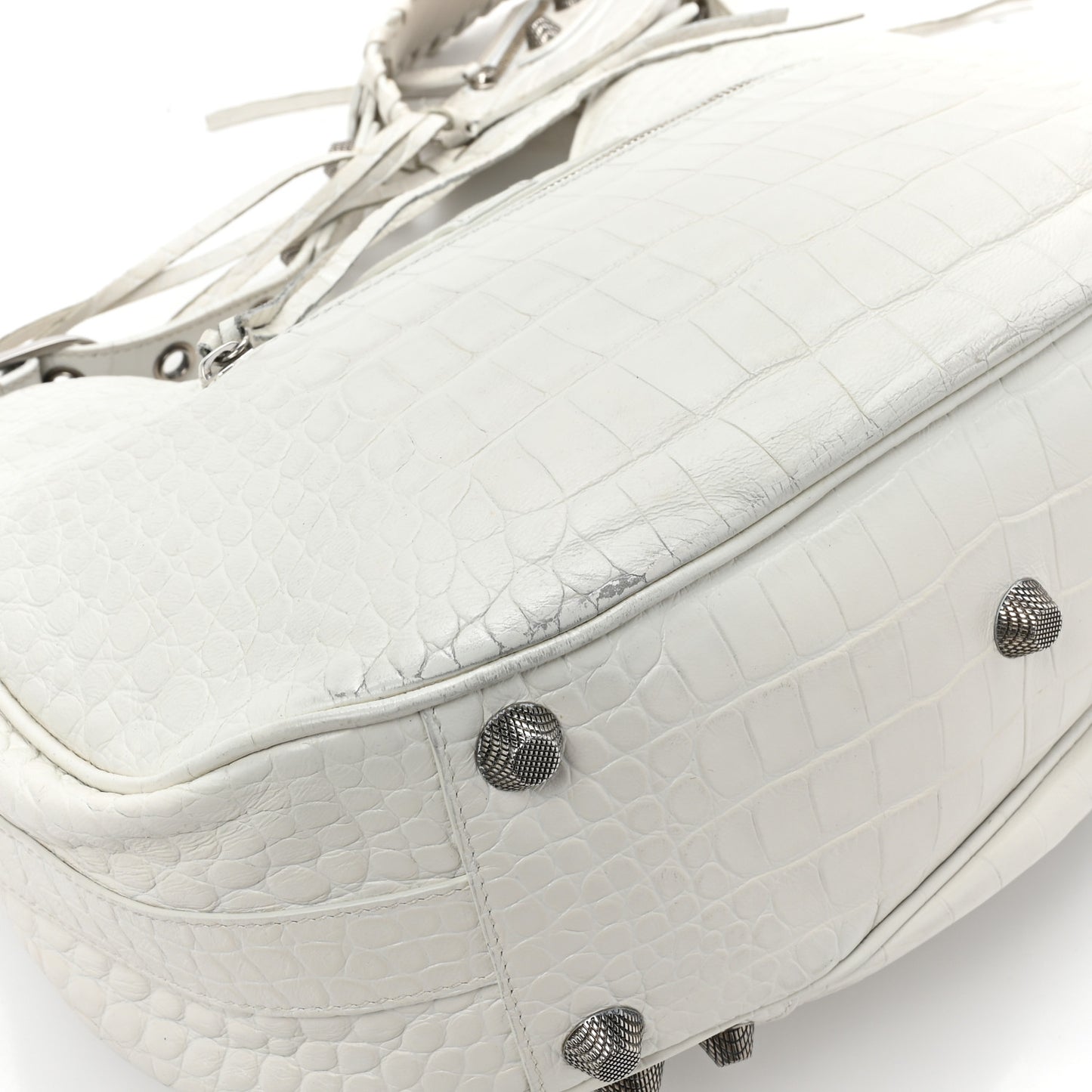 Extra Supple Calfskin Crocodile Embossed Medium Le Cagole Shoulder Bag White