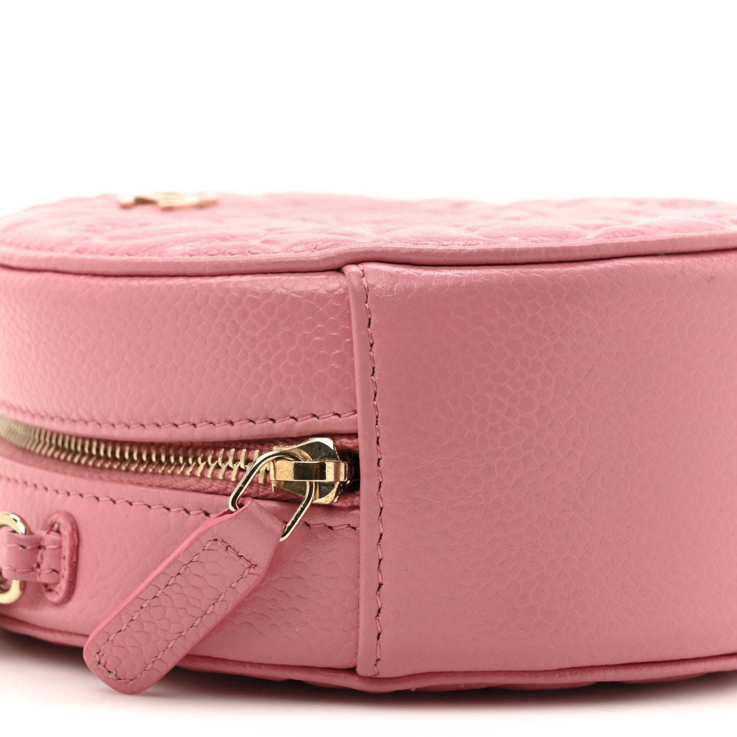Caviar Camellia Embossed Round Clutch With Chain Pink