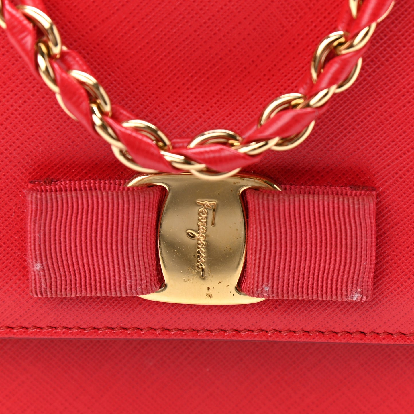 Hammered Calfskin Vara Bow Chain Bag Red