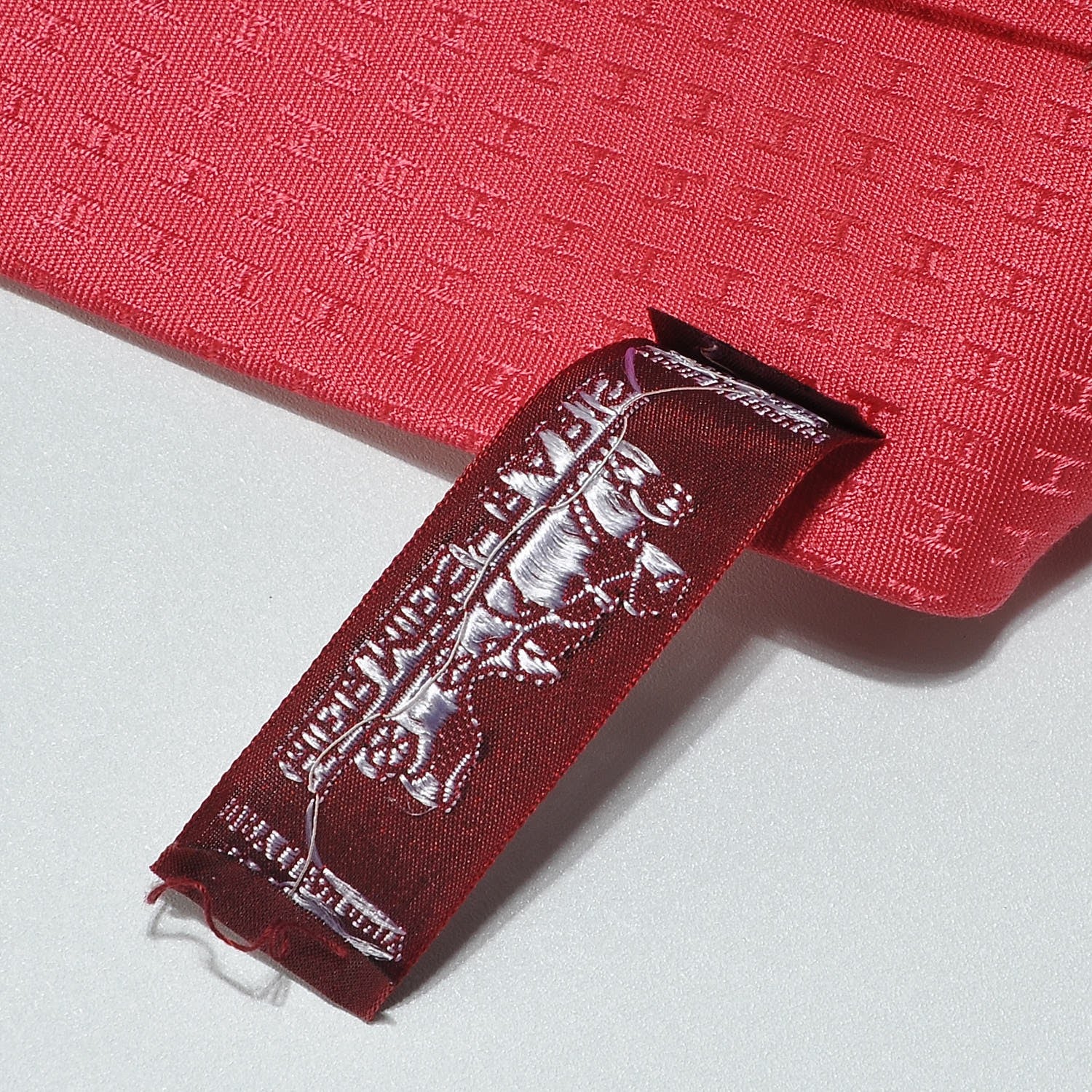 Hermes Mens Silk Printed Faconnee H Neck Tie 6 of 7
