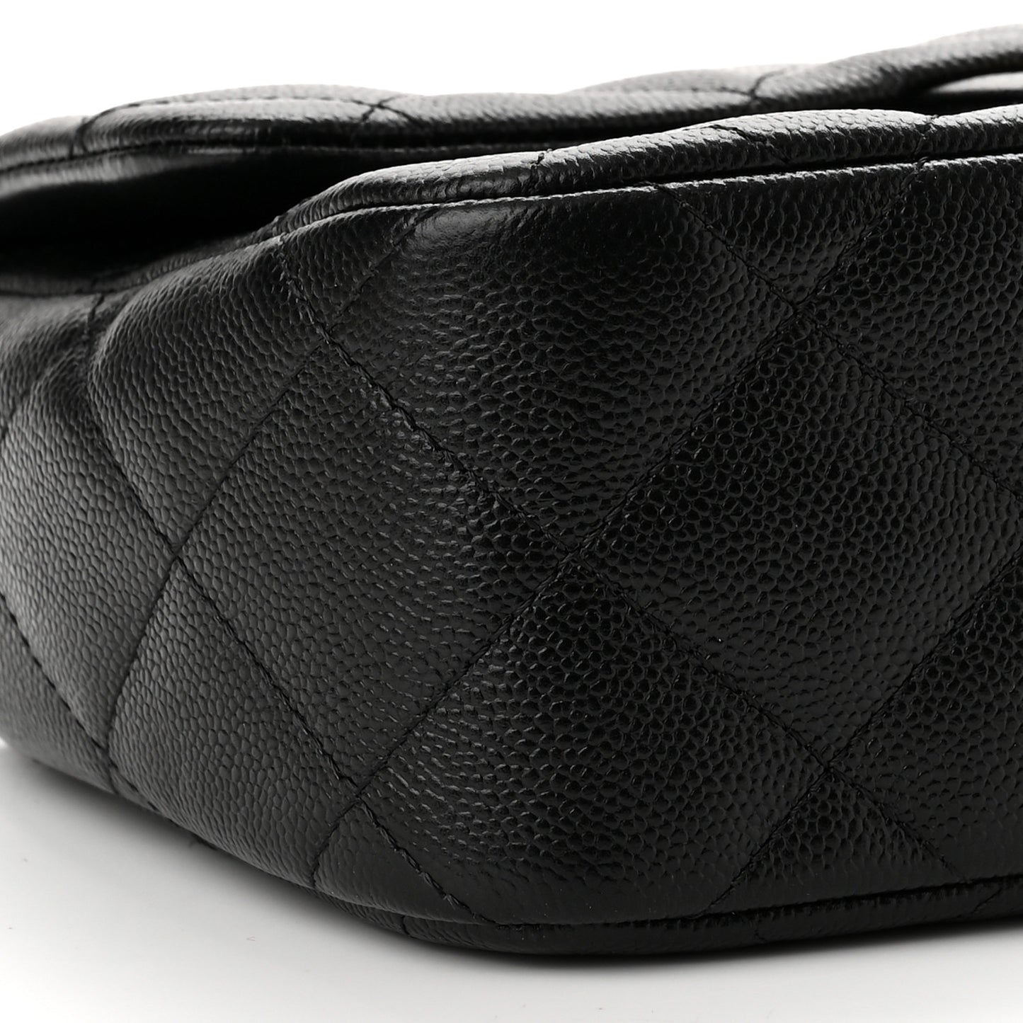 Caviar Quilted Sweetheart Flap Black