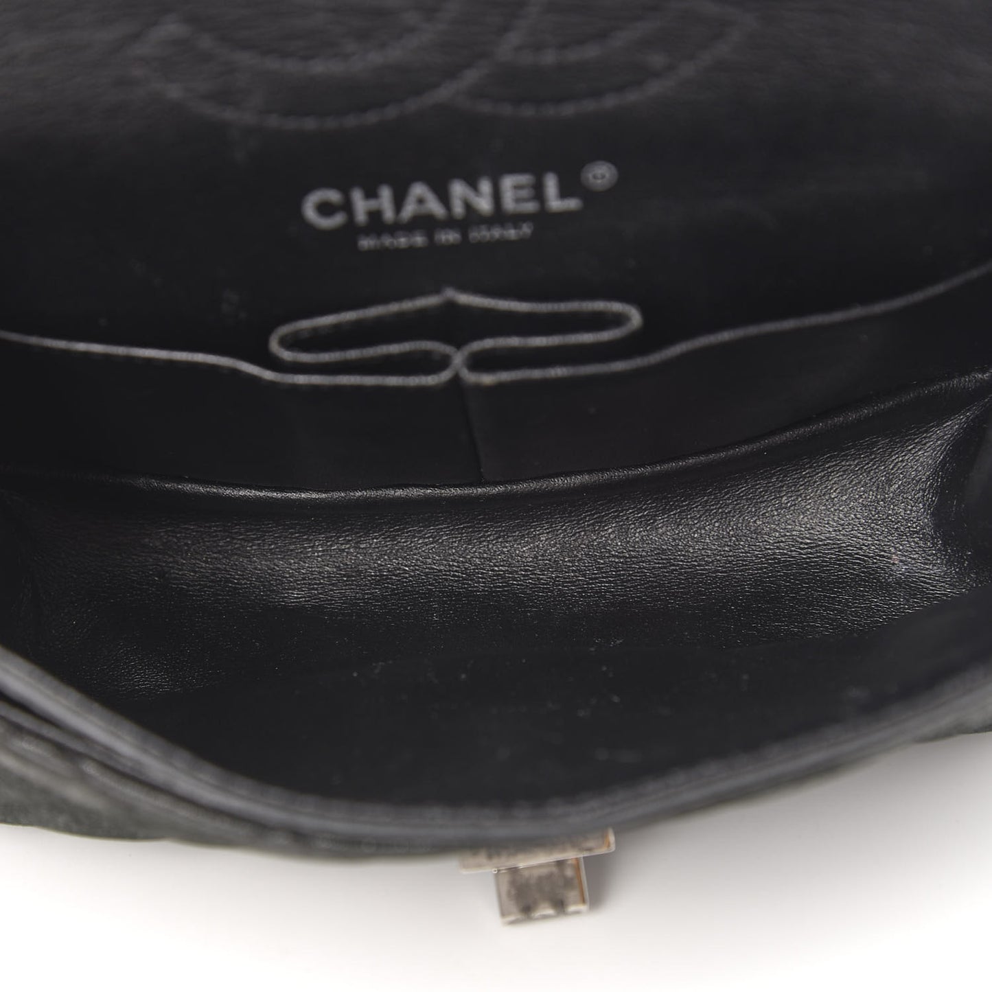 Iridescent Calfskin Quilted 2.55 Reissue 224 Flap Black