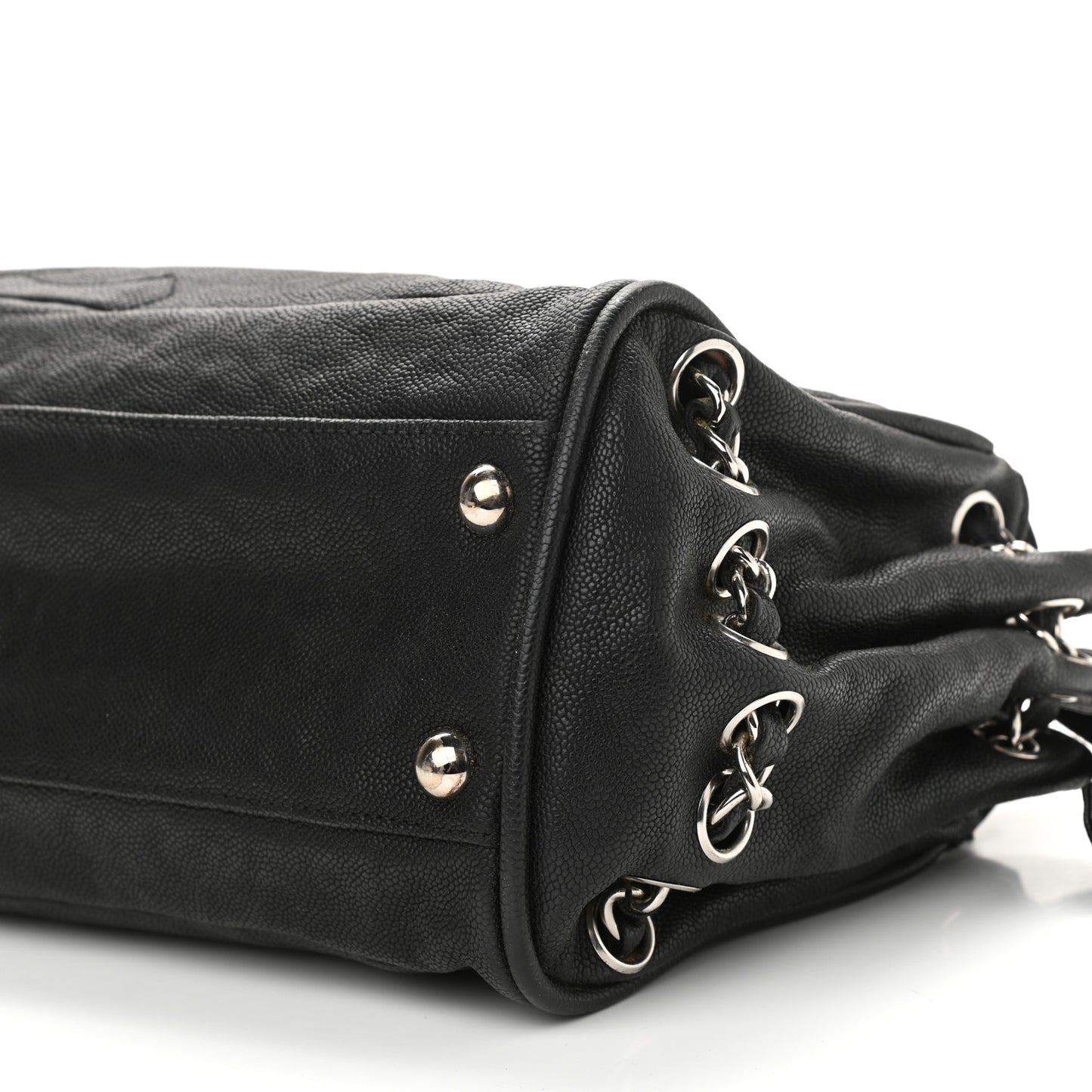 Caviar Diagonal Ligne Tote Black