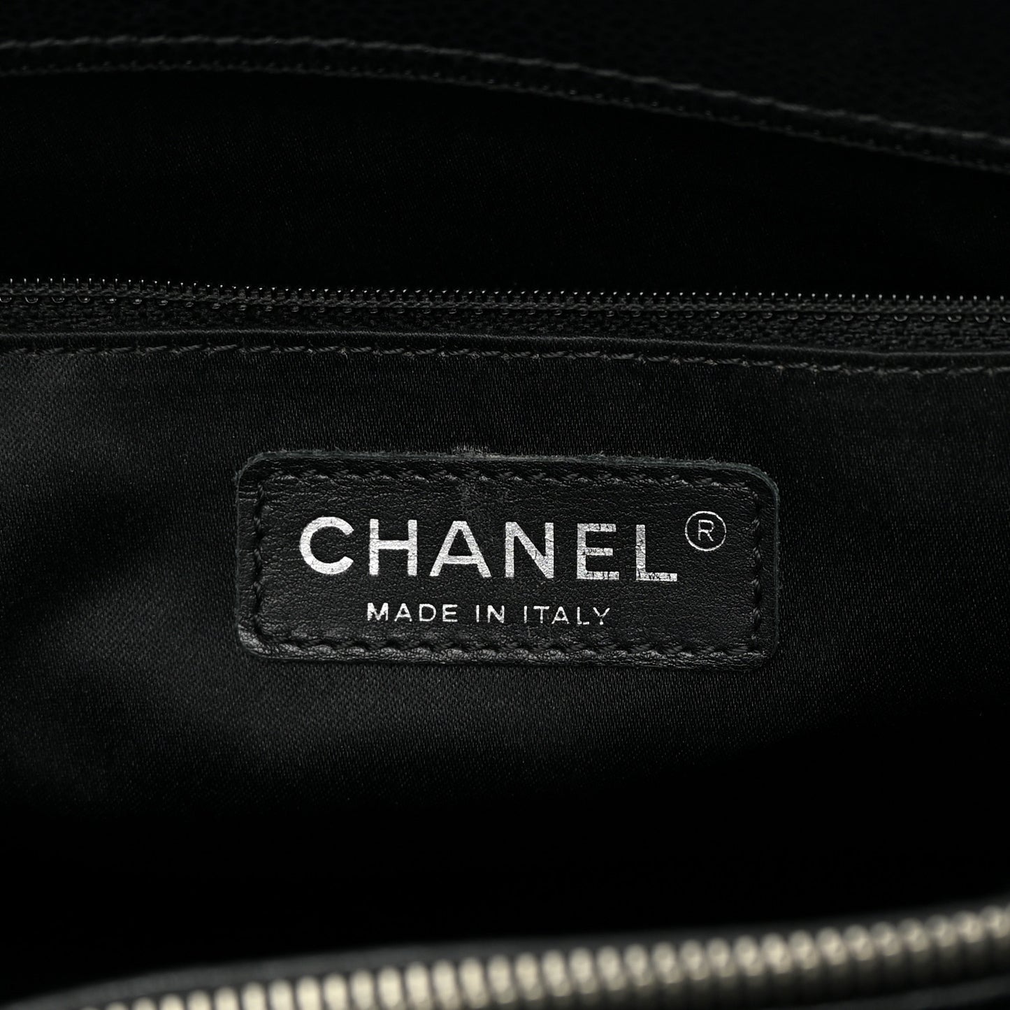 Caviar Quilted Grand Shopping Tote GST Black