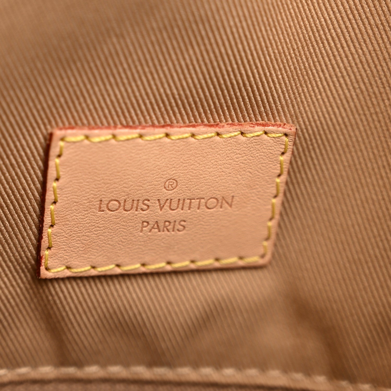 Louis Vuitton Monogram Graceful MM MM 6 of 15
