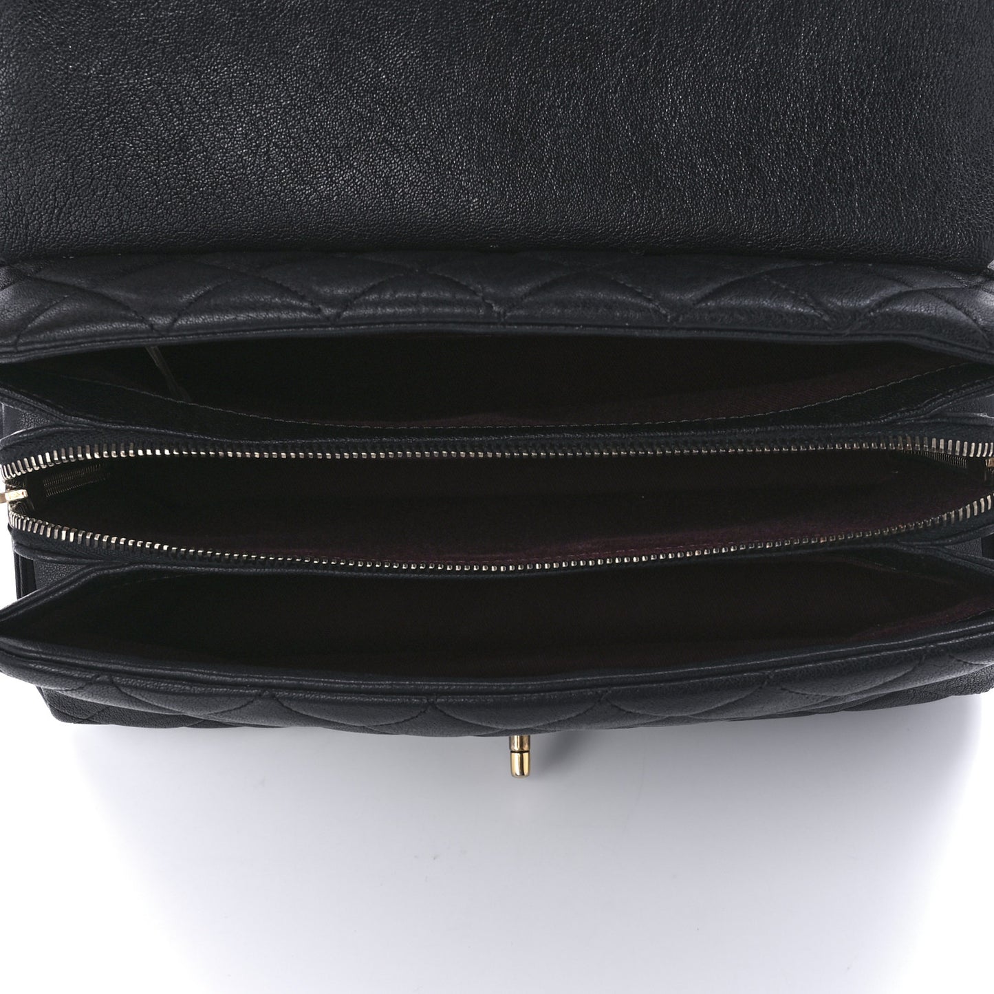 Shiny Sheepskin Quilted Large Trapezio Flap Black