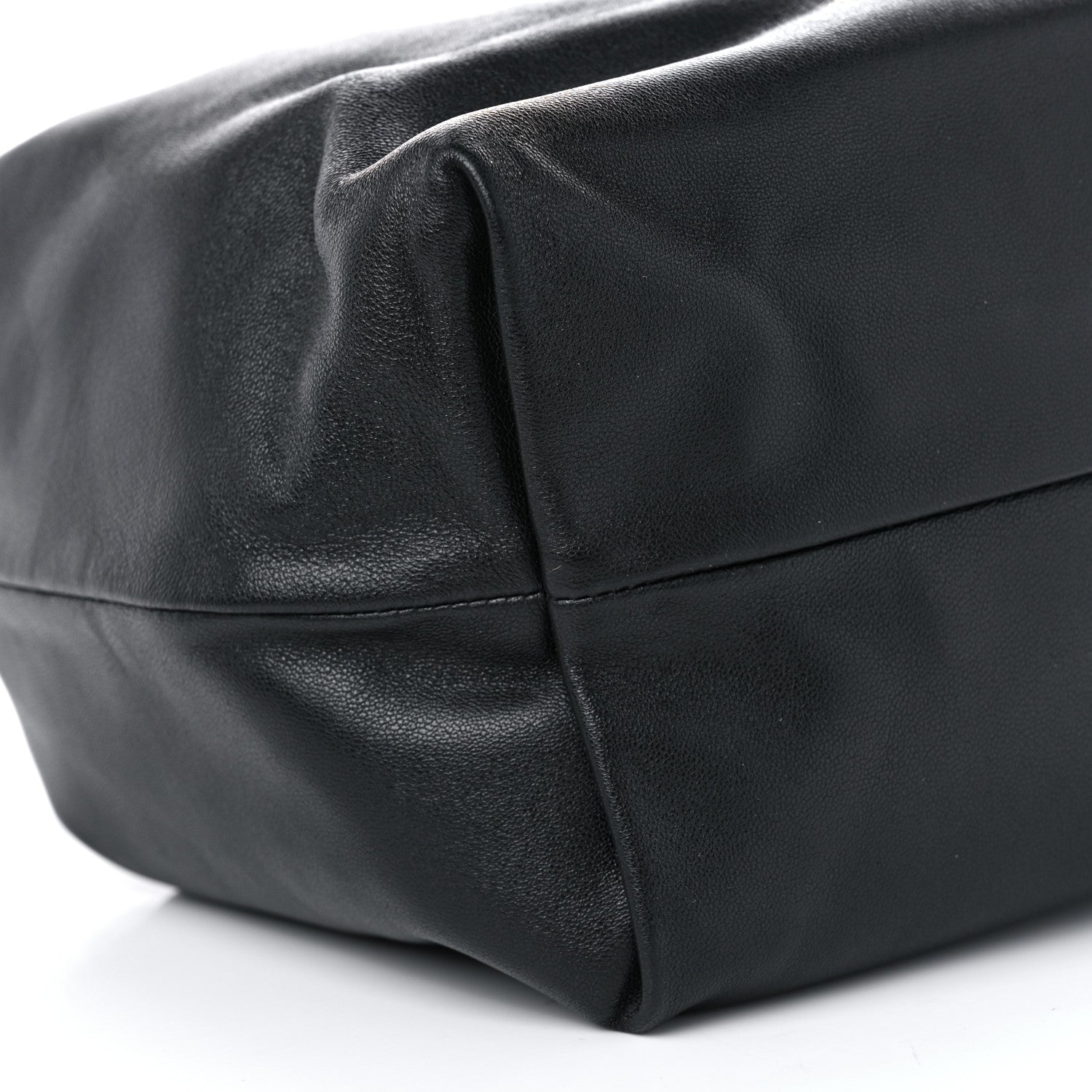 Valentino Garavani Nappa Vlogo Pouf Pouch Black 9 of 10