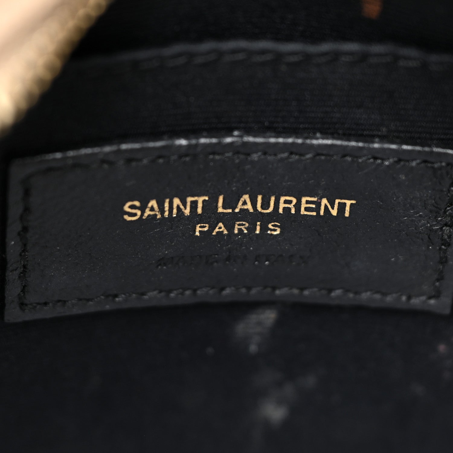 Saint Laurent Grain De Poudre Matelasse Chevron Quilted Round Vinyle Camera Bag Dark Beige 6 of 11
