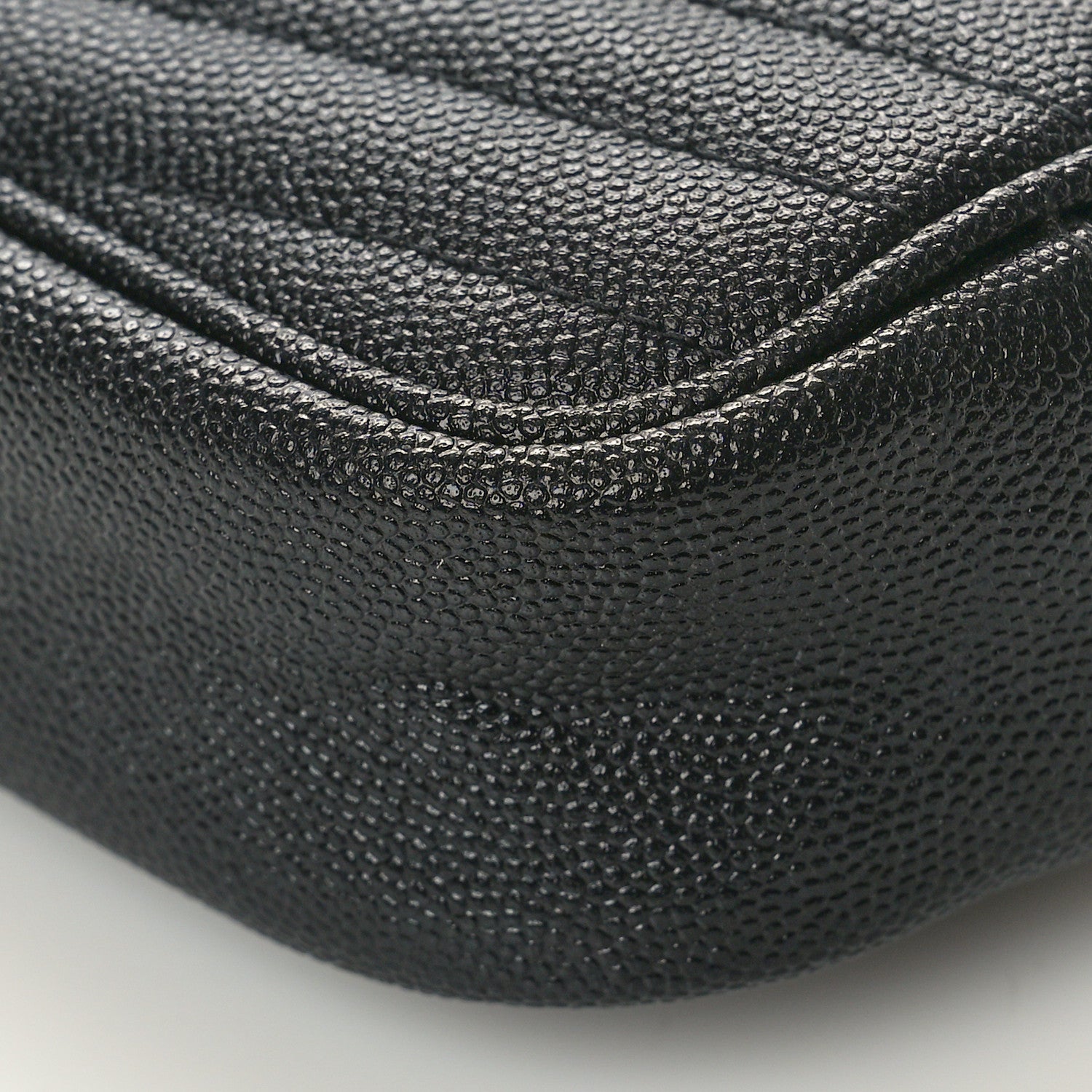 Saint Laurent Grain De Poudre Matelasse Monogram Mini Lou Camera Bag Black 10 of 11