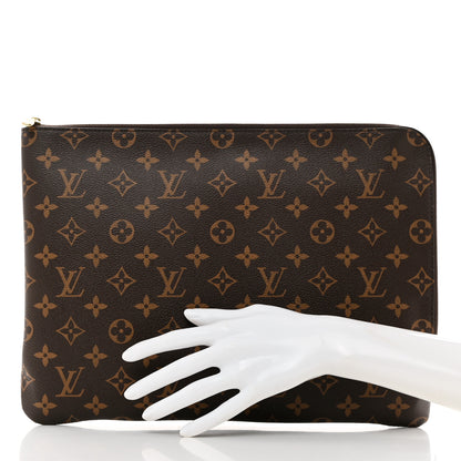 Louis Vuitton Monogram Etui Voyage MM Pouch 2 of 6