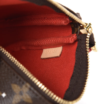 Louis Vuitton Monogram 2018 Christmas Animation Mini Cats Pochette Accessories 7 of 8