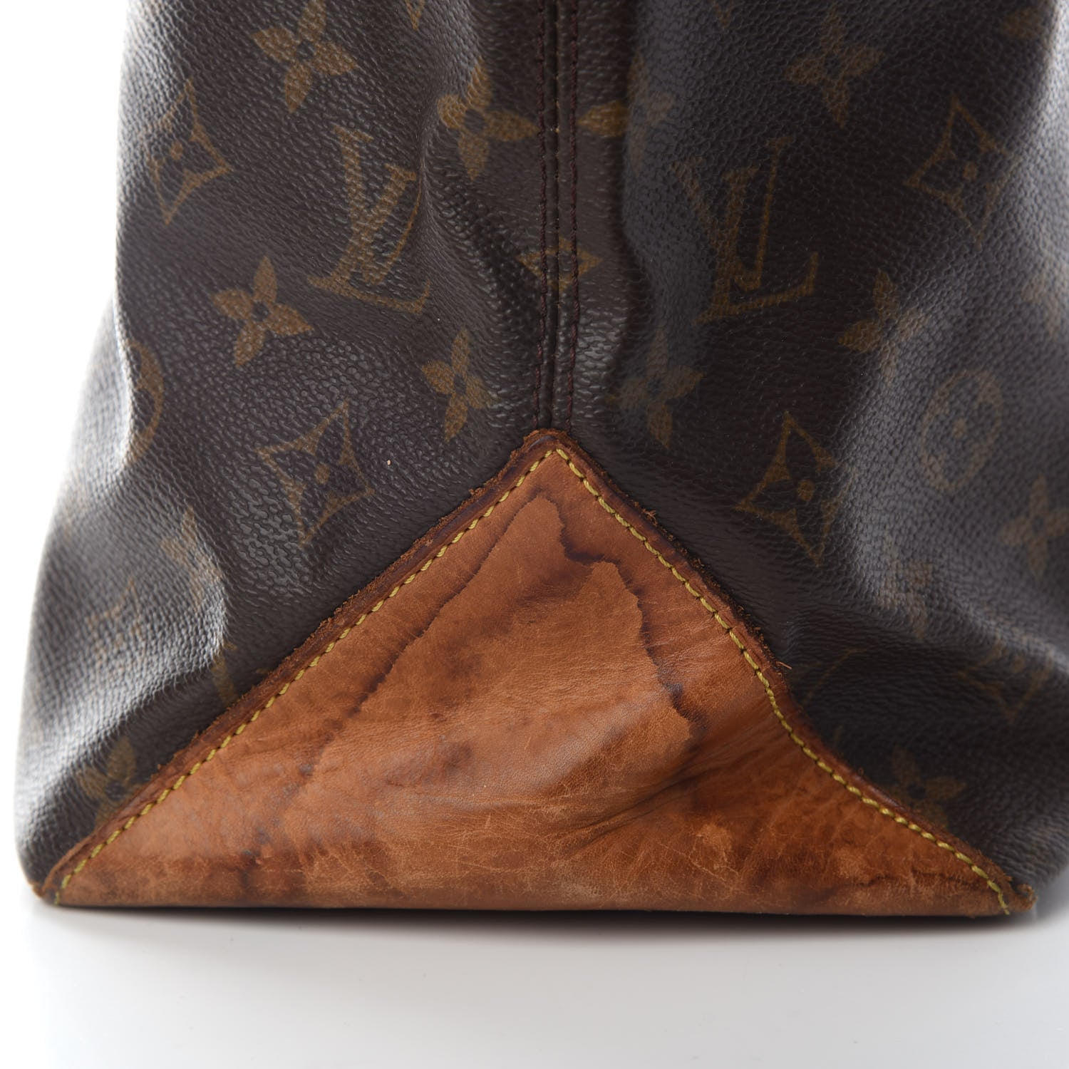 Louis Vuitton Monogram Cabas Mezzo 10 of 10