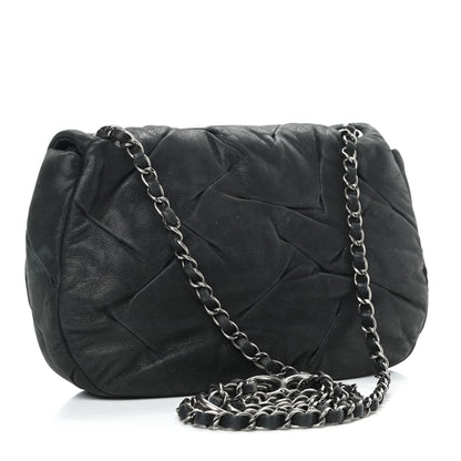 Chanel Iridescent Calfskin Glint Flap Black 3 of 10