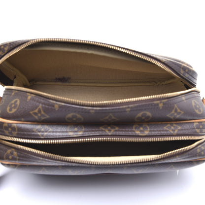 Louis Vuitton Monogram Reporter PM 5 of 17