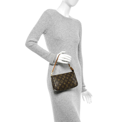 Louis Vuitton Monogram Pochette Accessories 2 of 7