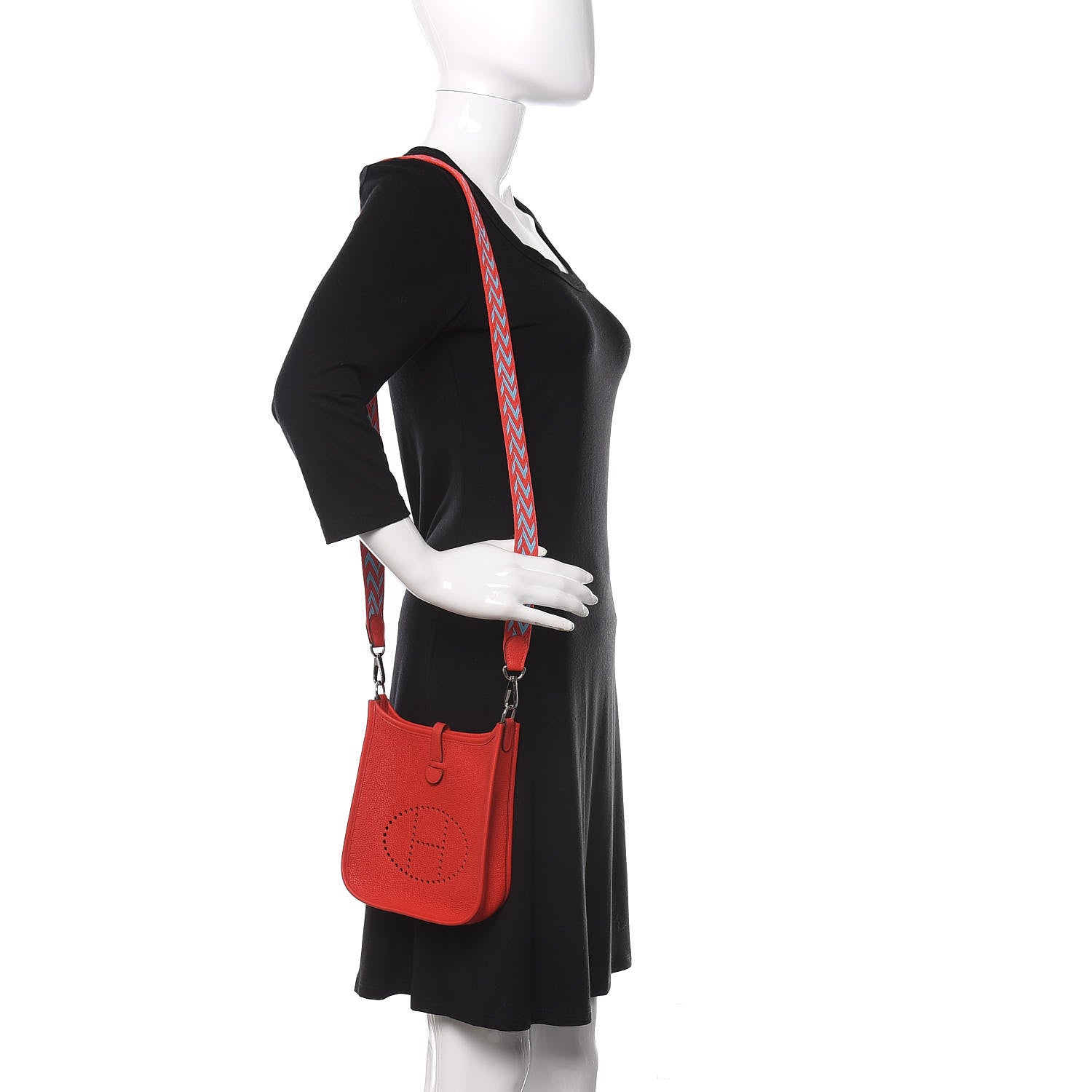Hermes Taurillon Clemence Evelyne TPM Rouge De Coeur Bleu Du Nord 2 of 11