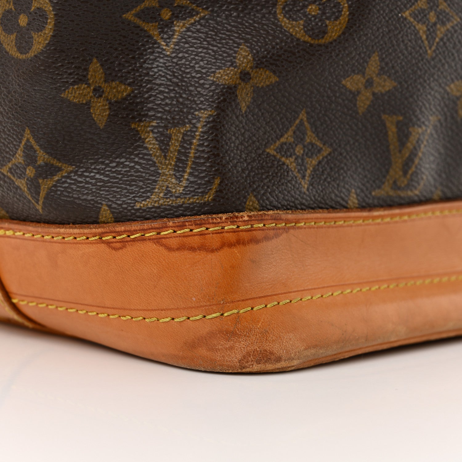Louis Vuitton Monogram Noe 17 of 19