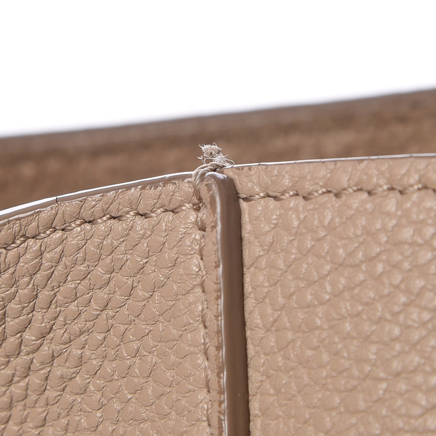 Soft Grained Calfskin Sangle Bucket Bag Dune