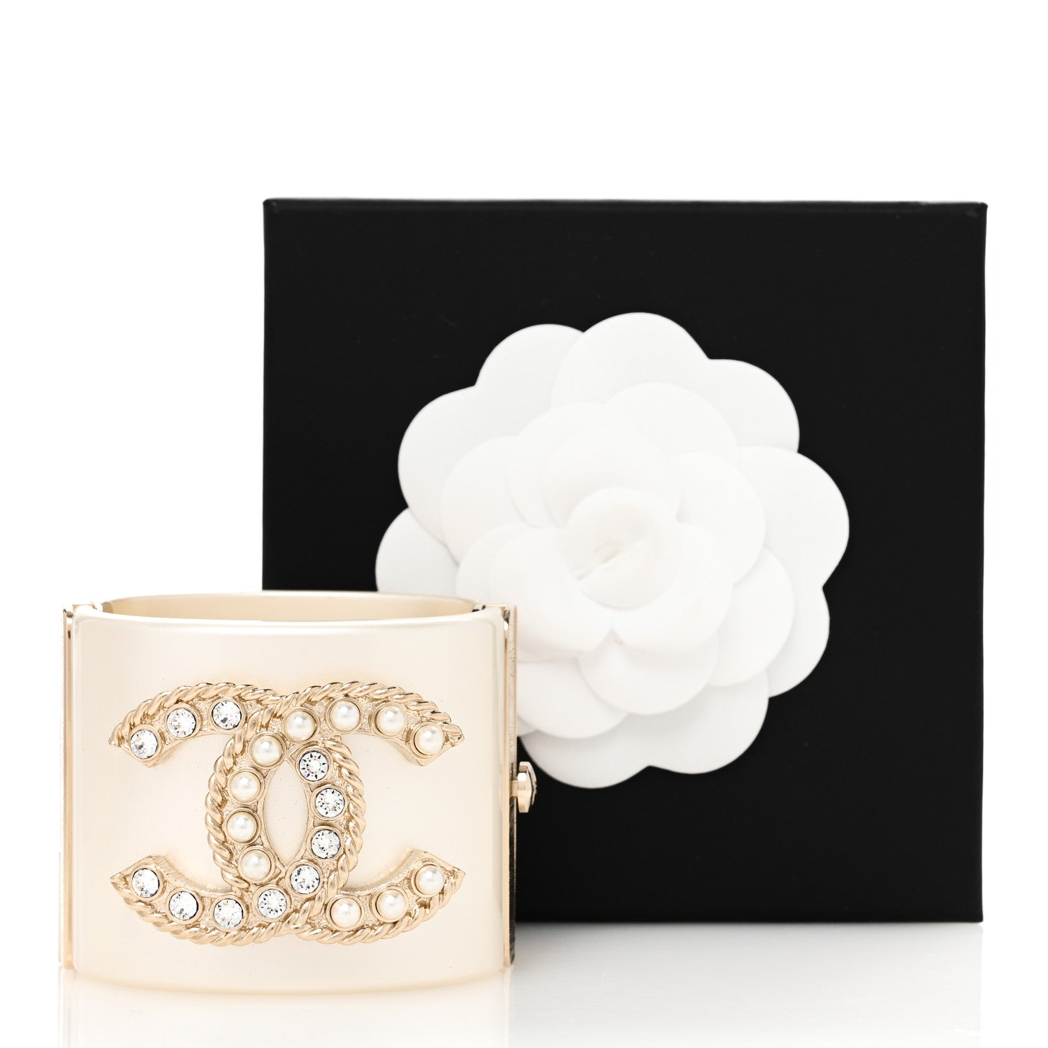 Chanel Resin Crystal Pearl April In Paris CC Cuff Beige 6 of 6