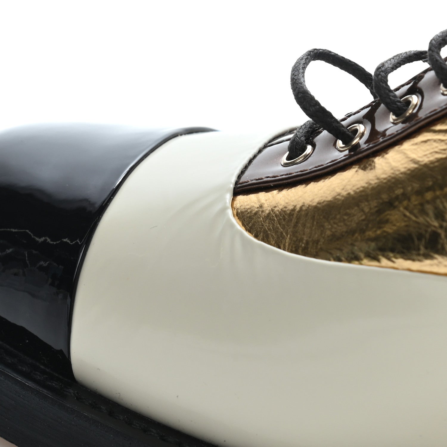 Chanel Crumpled Lambskin Patent CC Lace Up Oxfords 39.5 White Gold Black 9 of 11
