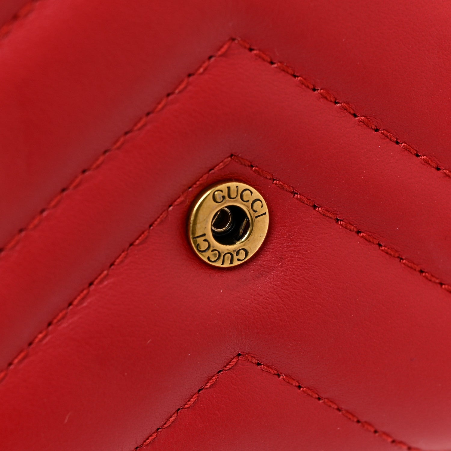 Gucci Calfskin Matelasse GG Marmont Chain Wallet Hibiscus Red 16 of 18