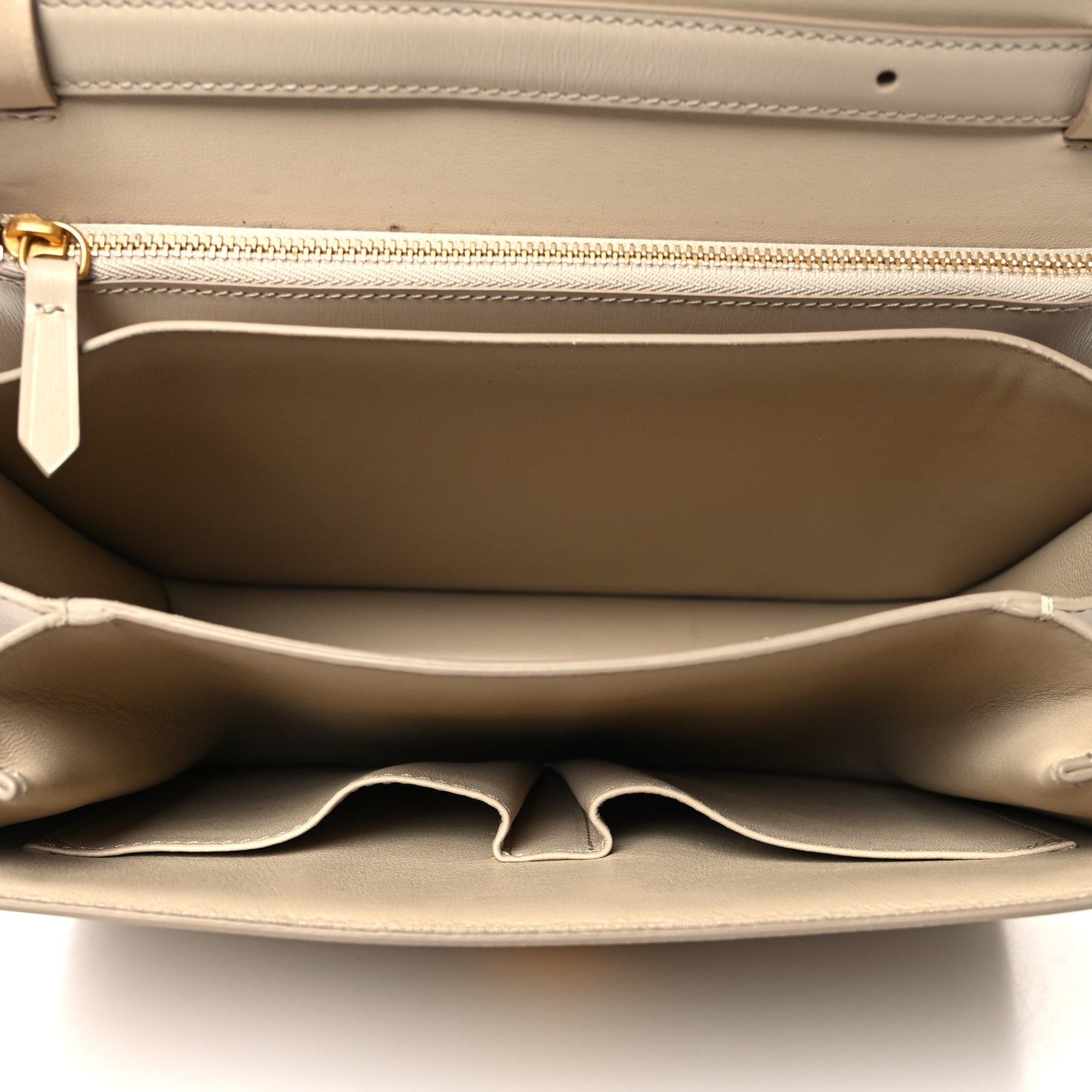 Box Calfskin Medium Classic Box Flap Bag Powder