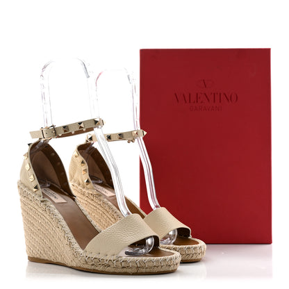 Valentino Garavani Grained Calfskin Rockstud Ankle Strap Espadrille 15/105mm Sandals 40 Light Ivory Natural 16 of 16