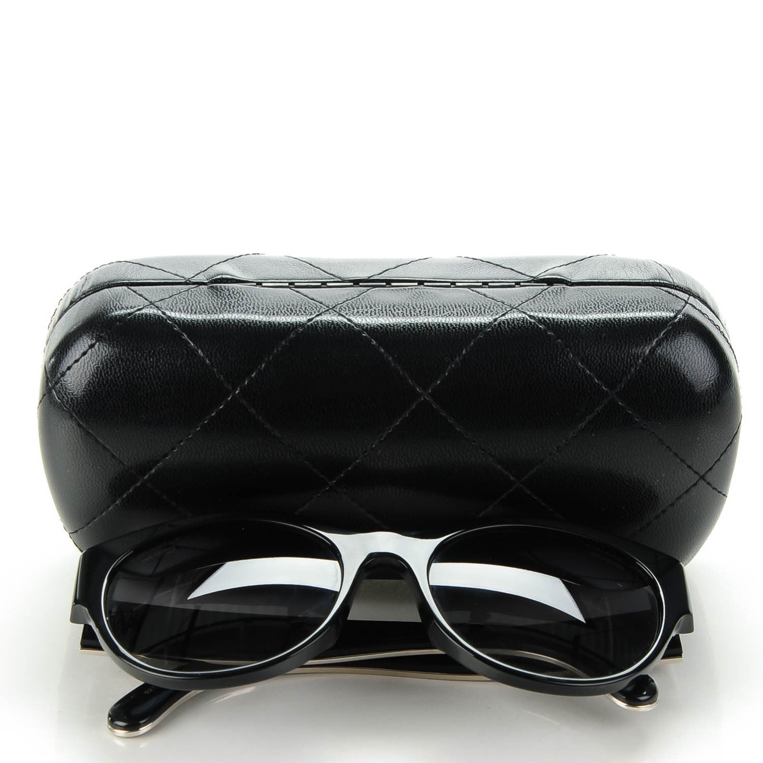 Chanel CC Polarized Stingray Sunglasses 5273-Q Black 3 of 7