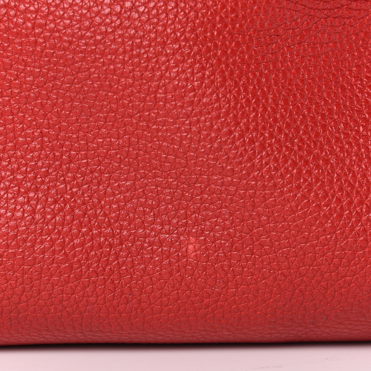 Pebbled Calfskin Small Skull Padlock Zip Around Tote Red