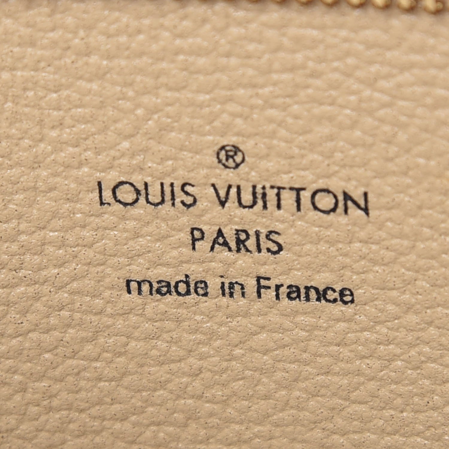 Louis Vuitton Monogram Giant Toiletry Pouch 26 Kaki 6 of 9