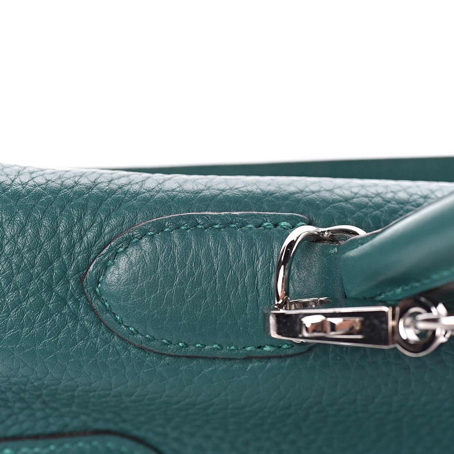 Togo Kelly Retourne 35 Malachite