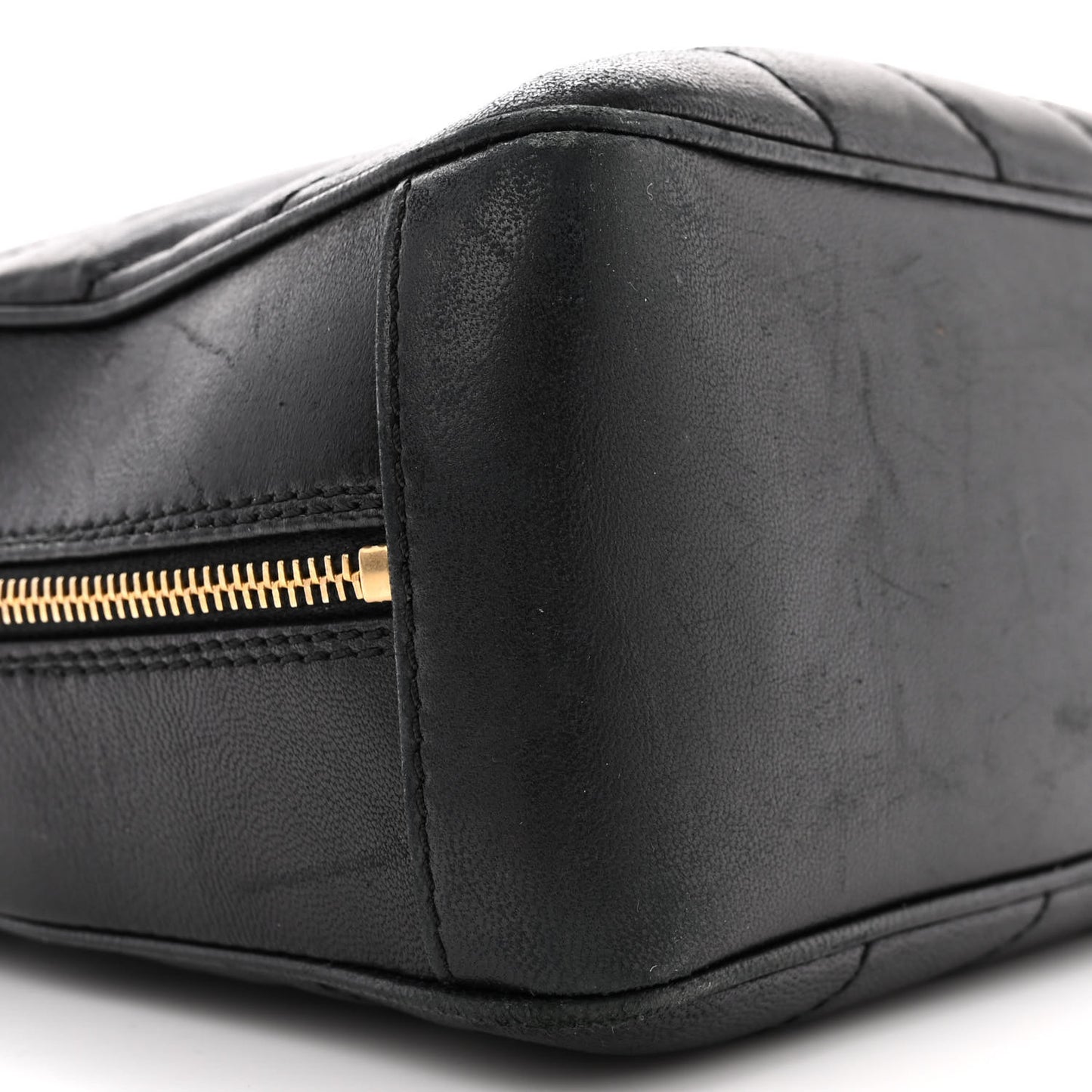Lambskin Chevron Quilted Camera Case Black