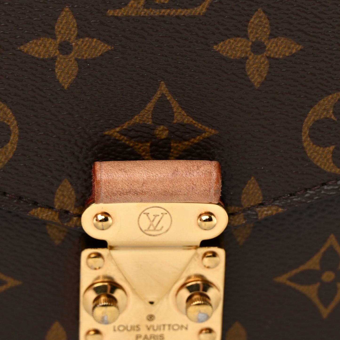 Monogram Pochette Metis