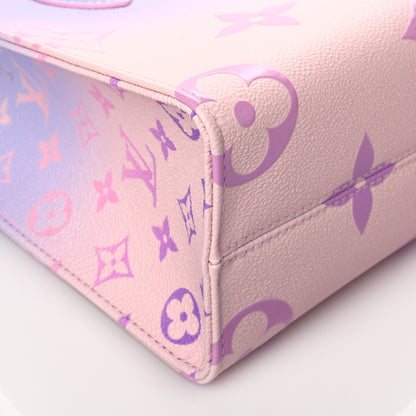 Louis Vuitton Monogram Giant Spring In The City Onthego PM Sunrise Pastel 8 of 10